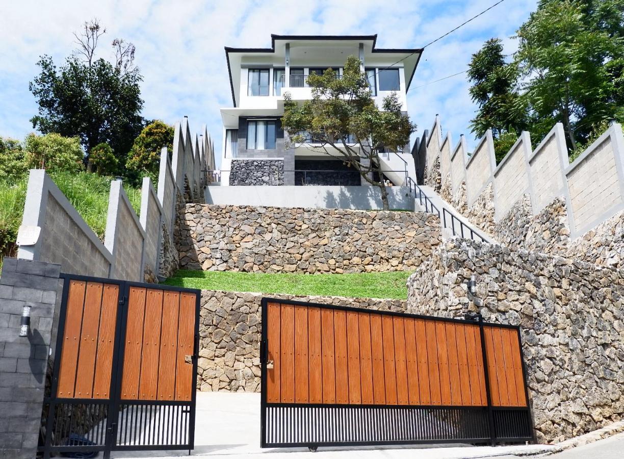 Moment Villa Lembang Exterior foto